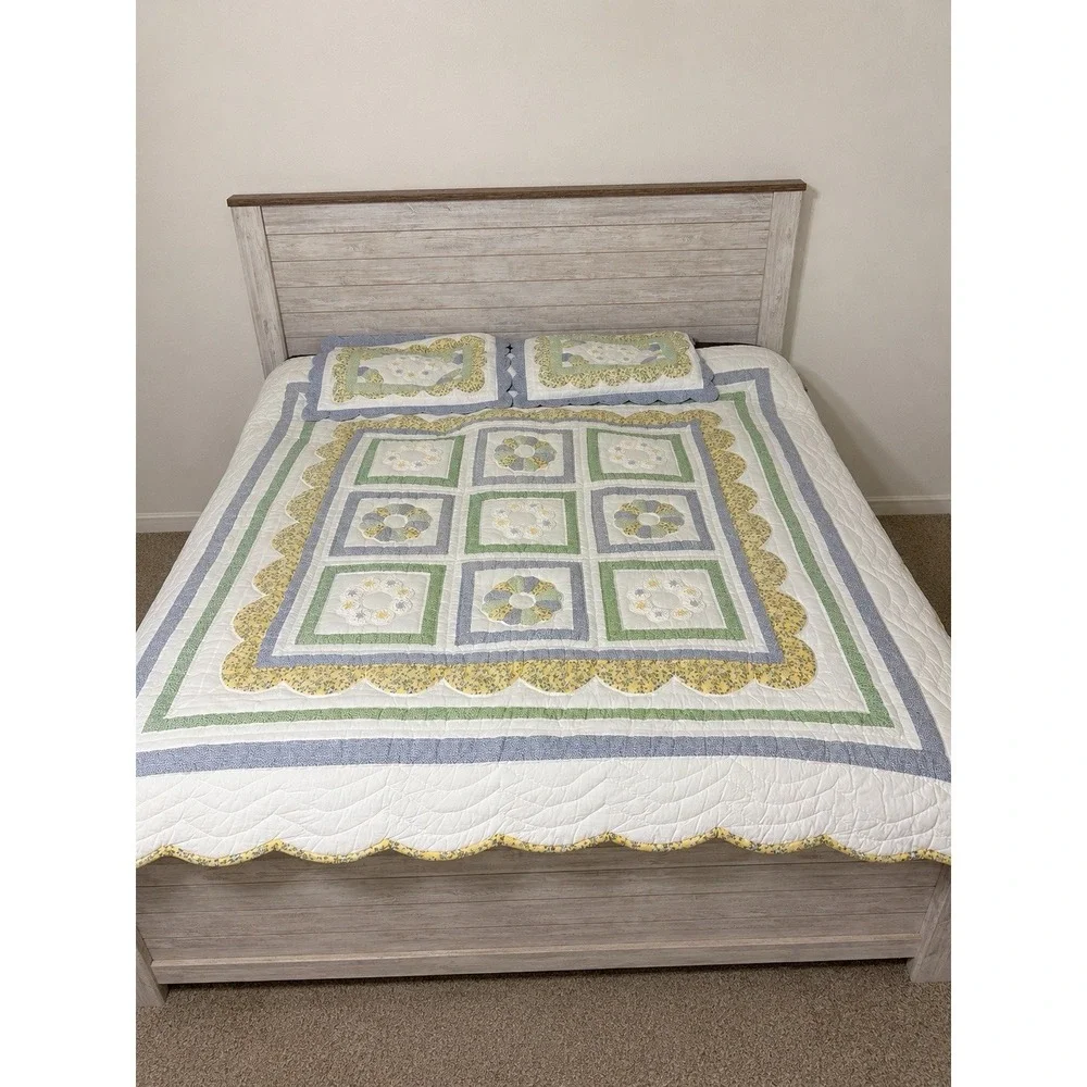 Vintage Peking Handicraft Quilt Doily Floral Cotton Pastels Cottagecore 80